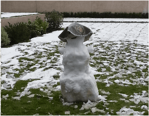 Statua di Kerrigan nella neve